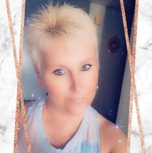 Meet your Posher, Tina